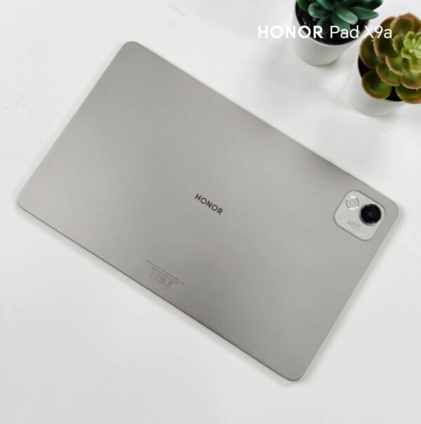 WhatsApp Image 2025-07-25 at 12.26.02_4b5e9a18 Honor Pad X9A 8GB 256GB with Stylus & Pouch