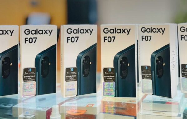 Samsung F07 4GB 64GB