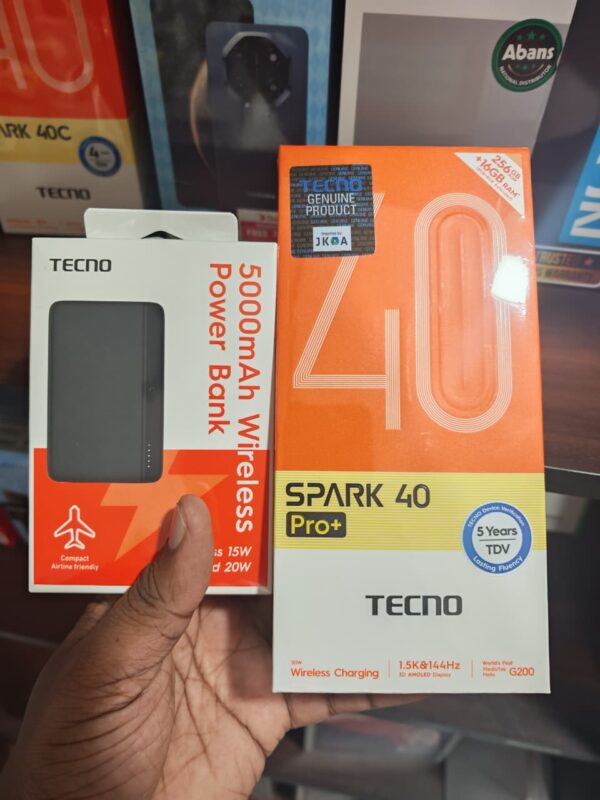 ddg Techno Spark 40 Pro + 8GB 256GB (with Magsafe Power Bank)
